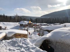 -亚布力新体委滑雪场