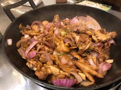 -胡须佬鸡煲四季火锅店(石厦西村直营店)