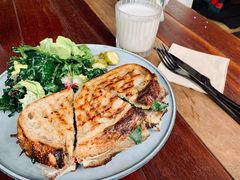 超级牛肉帕尼尼-O'mills Sourdough Bakery&Bistro(永嘉路店)
