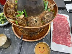 羊蝎子火锅-羊倌毡房·西北大排档(虹桥店)