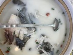 -浔味·山屿湖·正宗淳牌全鱼宴老字号