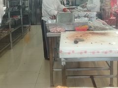 -陆稿荐观前街店