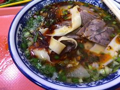 -伊穆祥牛肉面总店·清真