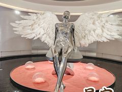 -涨巢·潮玩水疗局