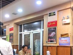 大堂-有滋有味烧烤涮(果园星城C区店)