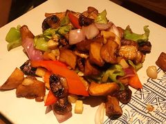 包烧野生牛肝菌-云海肴云南菜(正大广场店)