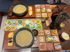-银米·云南传统过桥米线(双廊黑金冠店)