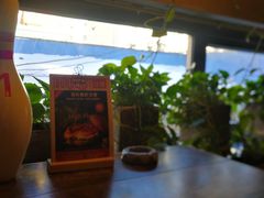 -HIGH FIVE哈福手工汉堡(桂林路店)