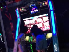 -明日世界电玩城(之心城店)