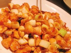 -靠山屯东北农家菜(八龙桥雅苑店)