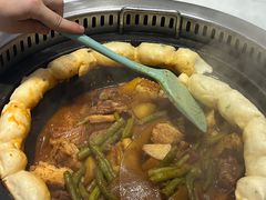 -满兴咱妈烀饼铁锅炖(兰州北街店)