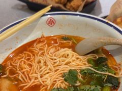 -遇见小面(东方宝泰店)