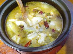 -周鱼小馆石锅酸菜鱼(活力汇店)