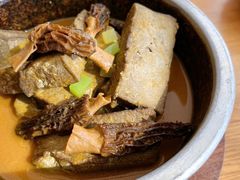 羊肚菌烧黑豆腐-无味舒食(环岛路店)