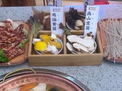 -阿婆情腊排骨火锅(金虹路店)