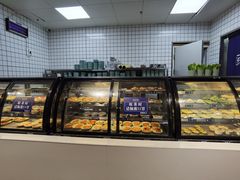 面包甜点陈列柜-蚝英雄·自助烤蚝(高新店)