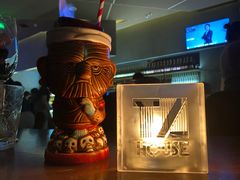 -TZ House音乐现场(来福士中心店)