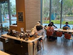 -星巴克臻选(杭州良渚文化村店)