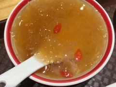 银耳羹-八二小区抄手(龙湖上城天街店)