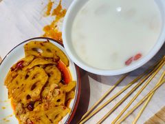 暖心花生汤-辣小鲜·南昌大排档(船山路店)