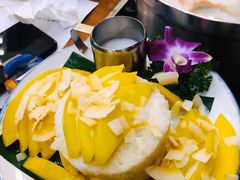 芒果糯米饭-樾餐厅泰式海鲜火锅(民歌湖店)