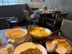 -沅江水·湖南家宴(南村万博长隆商圈店)