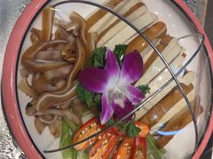 -黄泥岗·地道湖北菜(奥特莱斯店)