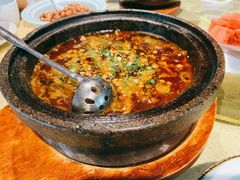 石锅肥肠毛血旺-铜锣湾·有麝自然香(重庆新天地店)