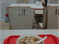 -周震馄饨