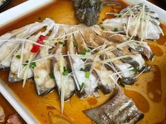 清蒸武昌鱼-莲餐厅·湖北菜·藕汤是头牌(愚园路店)