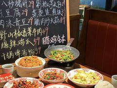 -恰饭·老长沙市井菜(天河客运站店)