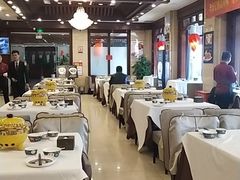 大堂-老浒记民俗酒楼(王府井店)