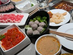 -海底捞火锅(宝龙广场夜宵主题店)