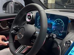 -上海星瀚奔驰4S店(红柳路店)