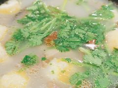 -小杨生煎(金山百联购物中心3楼店)
