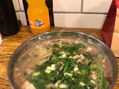 -白露塘杀猪粉(药王街店)