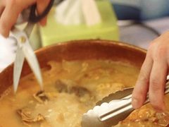 -鲜入围煮花胶鸡海鲜火锅