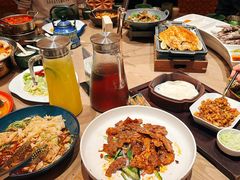 -耶里夏丽·丝路国际·新疆餐厅(浦东区东方路店)