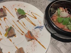 -穹六人间 people 6(岳阳路店)
