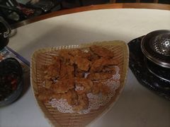 -新哥老官·畅吃123·美蛙世界(苏宁广场店)