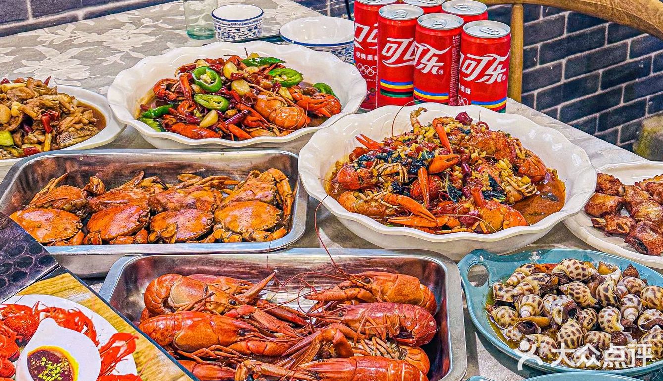 确实是广州前三的小龙虾！！肉比手掌还大个