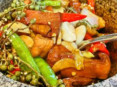 椒麻牛肝菌烩脆肠头-酒蜻蜓·庭院私房菜(天元东路店)