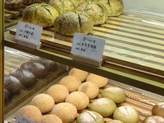 -提亚烘焙·手作面包·生日蛋糕(七星店)