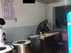 -荆楚任氏锅盔(紫阳路店)