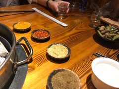 -梁山烤肉(李逵店)