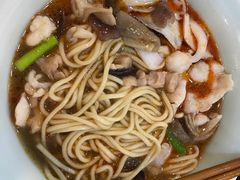 红油八宝面-奎元馆.百年奎元.非遗传承(西湖边的解放路店)