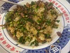 -旺角小渔村·海肠捞饭开创者(环山路店)