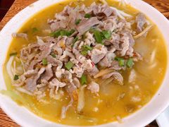 酸汤肥牛-渝信川菜 · 川味家常菜(长安店)