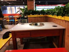 大堂-钢管厂五区小郡肝火锅串串香(清河店)