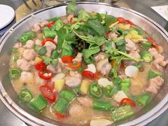 -石磨豆花家常菜·牦牛排土火锅